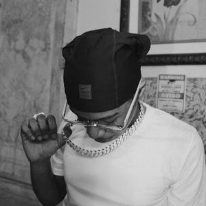 Meet your Posher, Niko